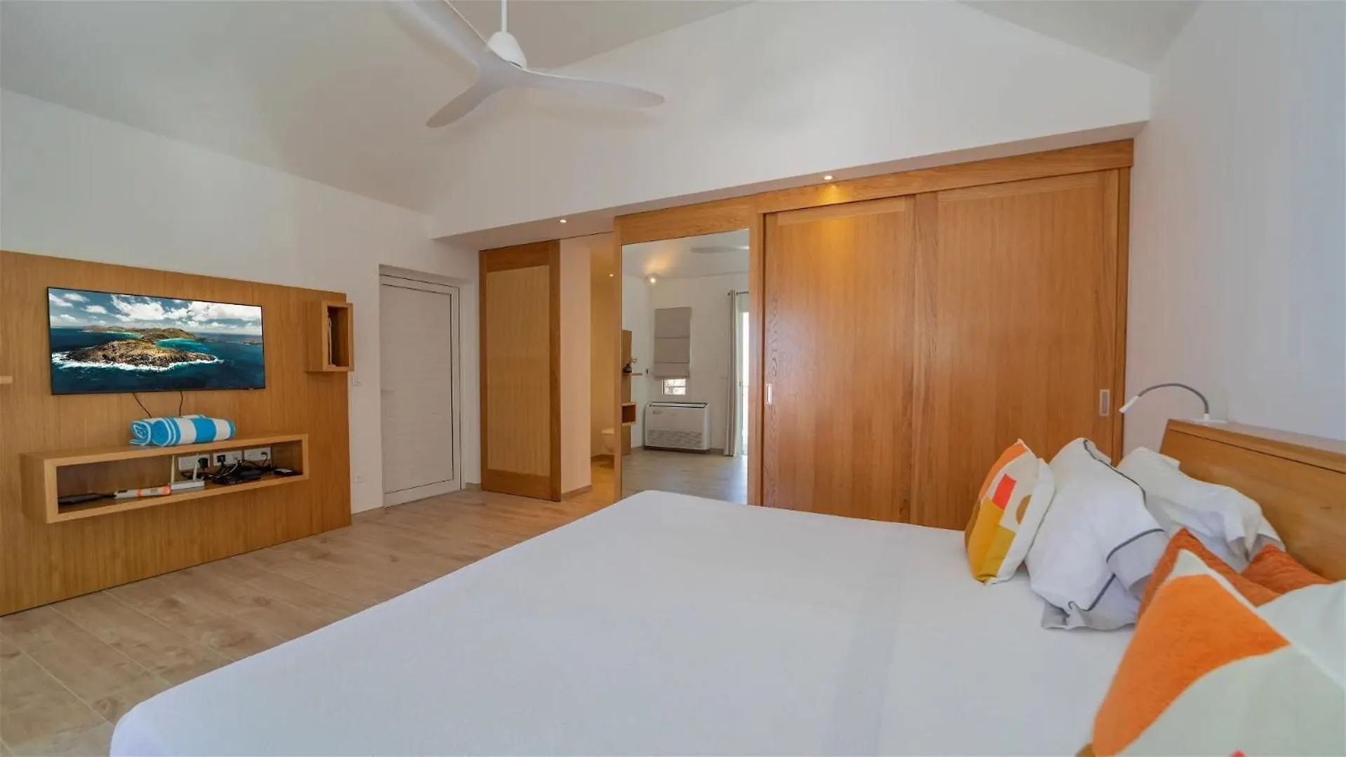 Spacious Villa With Glowing Sunset View St. Barthelemy サン・バルテルミー島