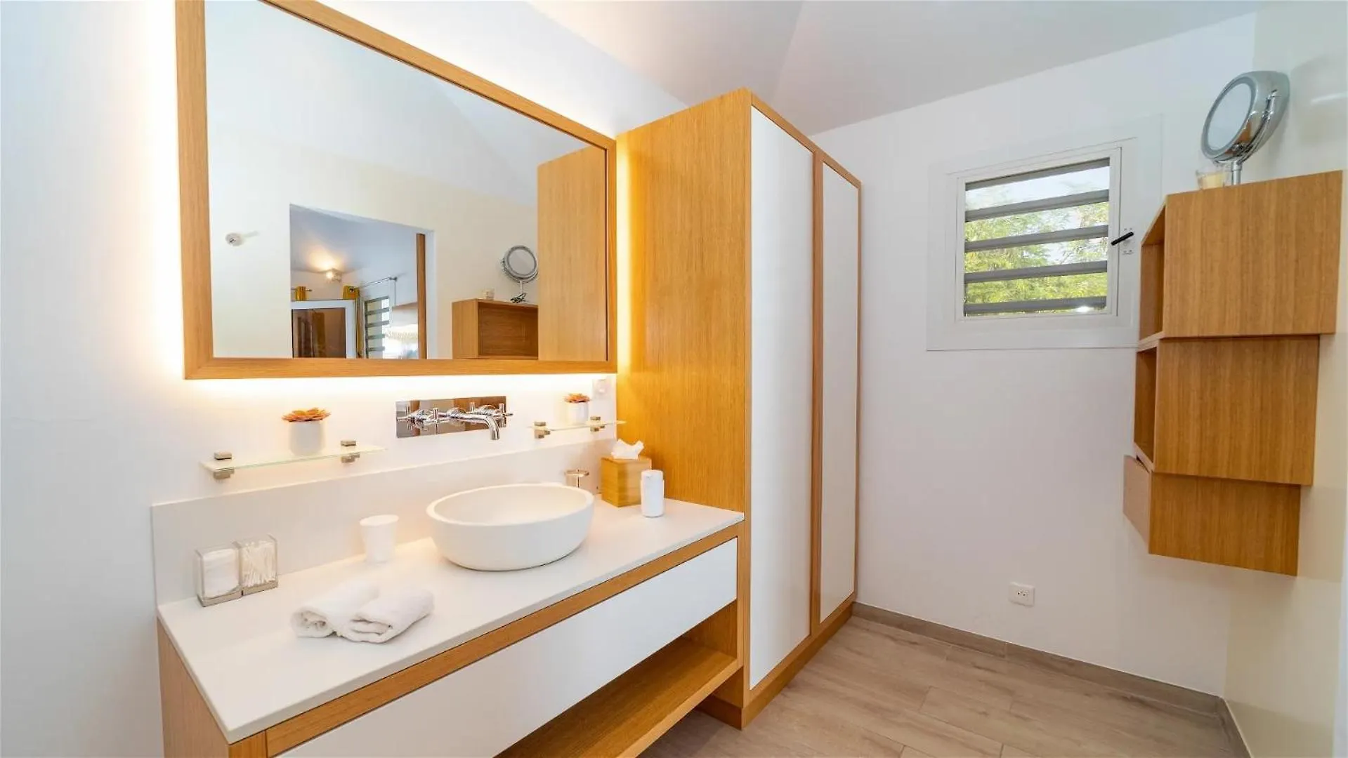 Spacious Villa With Glowing Sunset View St. Barthelemy